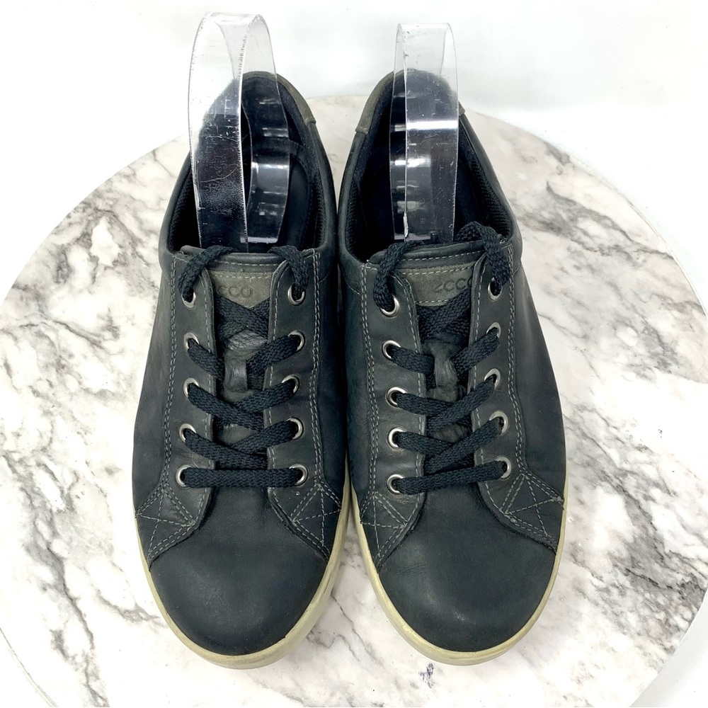 Ecco Soft Leather Low Top Comfort Sneaker Black Charcoal Gray 8-8.5 Casual - Picture 6 of 12